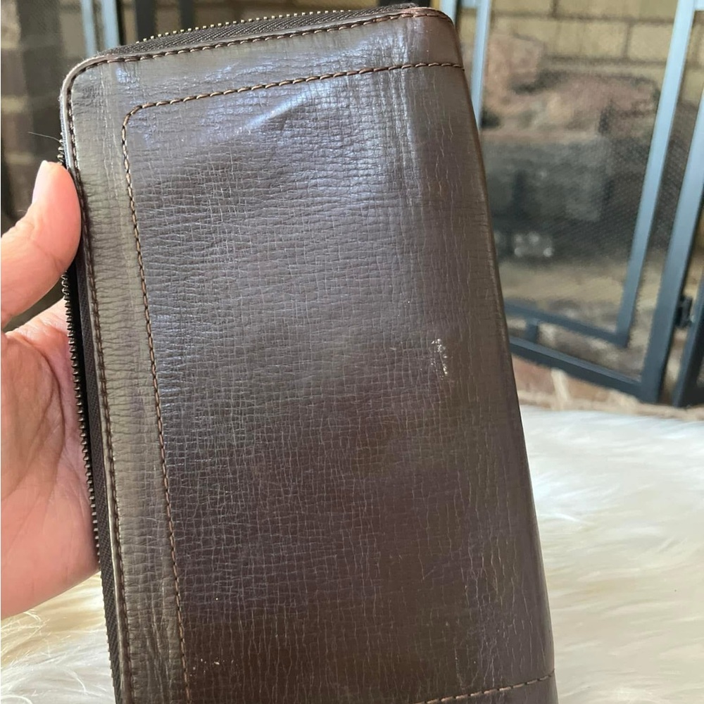 Louis Vuitton Zippy  Brown Wallet